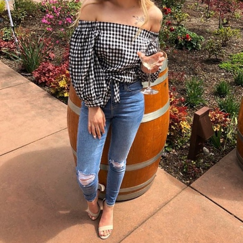 Cropped Gingham Top
